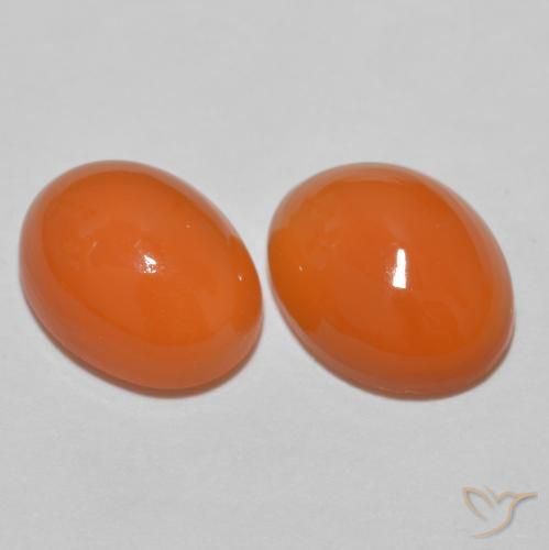 Shop natural 2.58ct Orange vif Agate gems, ovale, from Inde at GemSelect. In stock, global shipping!