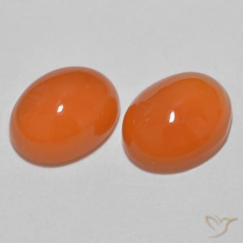 Shop natural 2.58ct Orange vif Agate gems, ovale, from Inde at GemSelect. In stock, global shipping!