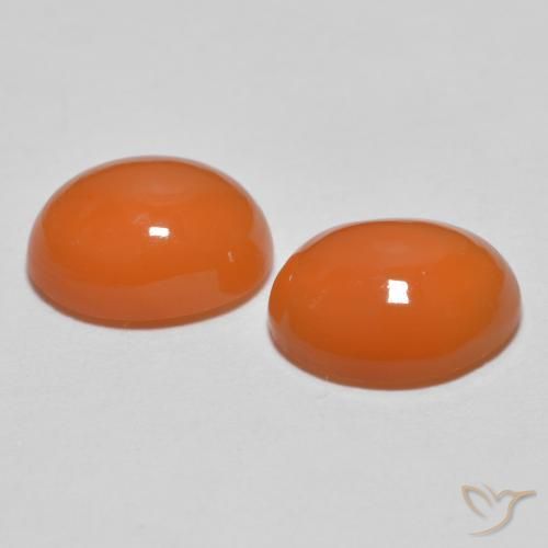 Shop natural 2.58ct Orange vif Agate gems, ovale, from Inde at GemSelect. In stock, global shipping!