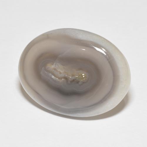 Agate Blanc cassé naturelle ovale, 27.92 ct, Opaque