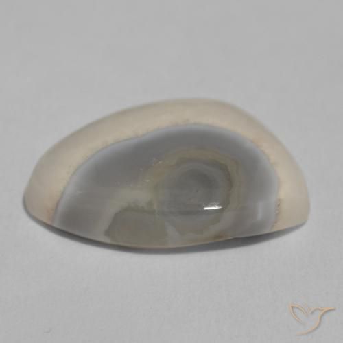 Agate White Cream naturelle Fantaisie, 11.22 ct, Opaque