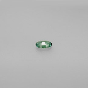 Alexandrite Vert rouge naturelle Coupe ovale, 0.21 ct, VVS-VS