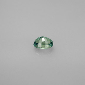 Alexandrite Vert rouge naturelle Coupe ovale, 0.43 ct, VS