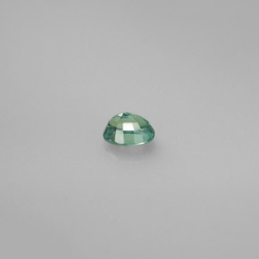 Alexandrite Vert rouge naturelle Coupe ovale, 0.29 ct, VS