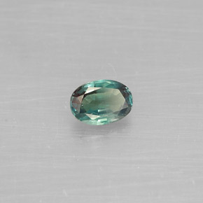 Alexandrite Vert rouge naturelle Coupe ovale, 0.28 ct, VVS-VS