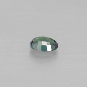 Alexandrite Vert rouge naturelle Coupe ovale, 0.28 ct, VVS-VS