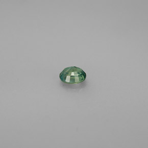 Alexandrite Vert rouge naturelle Coupe ovale, 0.25 ct, VVS-VS