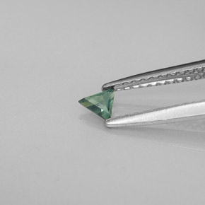 Alexandrite multicolore naturelle trillion, 0,12 ct, VS
