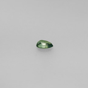 Alexandrite Vert rouge naturelle En forme de poire, 0.11 ct, VS