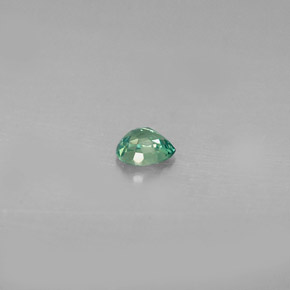 Alexandrite Vert rouge naturelle En forme de poire, 0.14 ct, VS