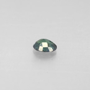 Alexandrite multicolore naturelle coupe ovale, 0,14 ct, VS