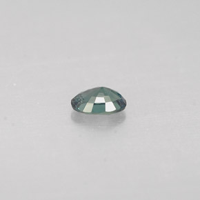 Alexandrite Vert rouge naturelle Coupe ovale, 0.13 ct, VS