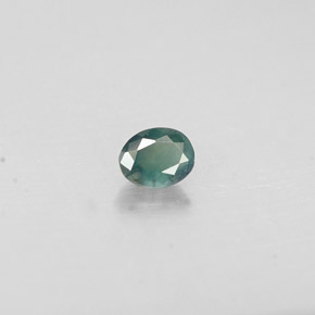 Alexandrite multicolore naturelle coupe ovale, 0,14 ct, VS