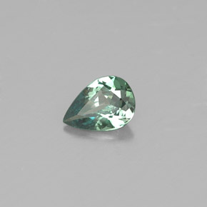 Alexandrite Vert rouge naturelle En forme de poire, 0.20 ct, VVS-VS