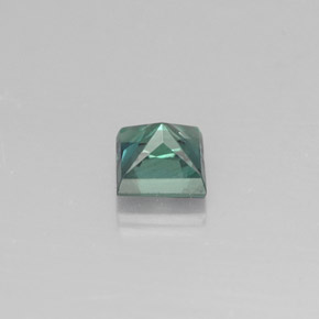 Alexandrite multicolore naturelle carré, 0,33 ct, VS