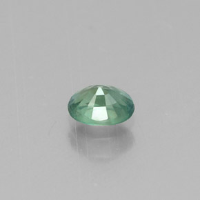 Alexandrite Vert rouge naturelle Coupe ovale, 0.13 ct, VS