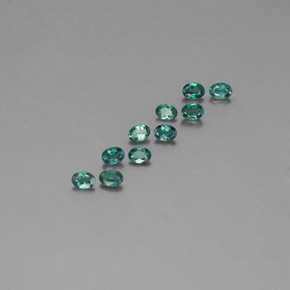Achetez naturel ct Vert rouge Alexandrite gems, Coupe ovale, En provenance Tanzanie chez GemSelect. En stock, livraison internationale!