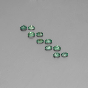 Achetez naturel ct vert/rouge alexandrite gems, coupe ovale, en provenance tanzanie chez gemselect. en stock, livraison internationale!