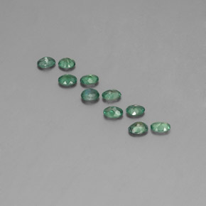 Achetez naturel ct Vert rouge Alexandrite gems, Coupe ovale, En provenance Tanzanie chez GemSelect. En stock, livraison internationale!