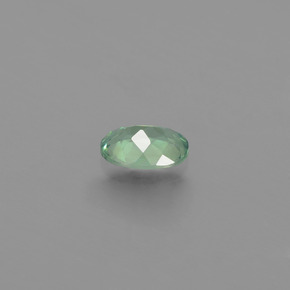 Alexandrite Vert rouge naturelle Coupe ovale, 0.53 ct, VS