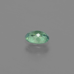 Alexandrite Vert rouge naturelle Coupe ovale, 0.55 ct, VS