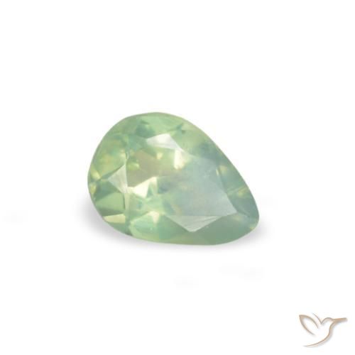 Alexandrite Vert jaunâtre naturelle En forme de poire, 0.13 ct, VS