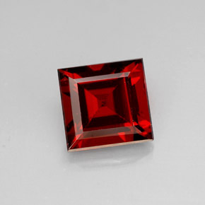 Grenat almandin rouge naturelle carré, 1,19 ct, VS