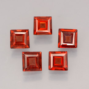 Achetez naturel ct rouge grenat almandin gems, carré, en provenance madagascar chez gemselect. en stock, livraison internationale!