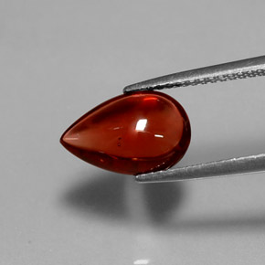 Grenat Almandin Rouge-orange naturelle Transparent, 2.34 ct, Transparent / Translucide