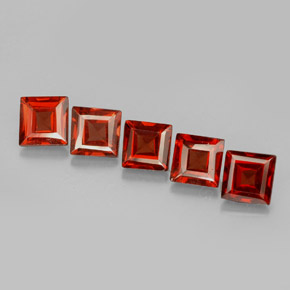 Achetez naturel ct rouge grenat almandin gems, carré, en provenance madagascar chez gemselect. en stock, livraison internationale!