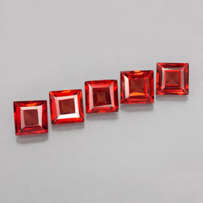 Achetez naturel ct rouge grenat almandin gems, carré, en provenance madagascar chez gemselect. en stock, livraison internationale!