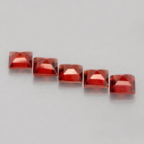 Achetez naturel ct rouge grenat almandin gems, carré, en provenance madagascar chez gemselect. en stock, livraison internationale!