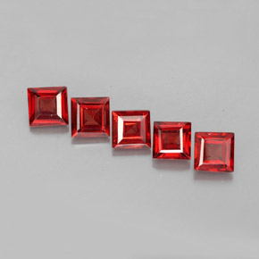 Achetez naturel ct rouge grenat almandin gems, carré, en provenance madagascar chez gemselect. en stock, livraison internationale!