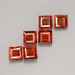 Achetez naturel ct rouge grenat almandin gems, carré, en provenance madagascar chez gemselect. en stock, livraison internationale!