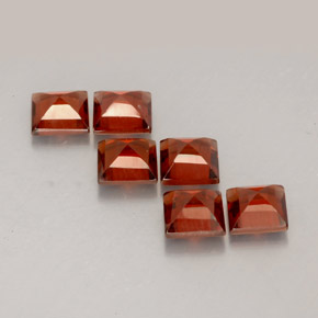 Achetez naturel ct rouge grenat almandin gems, carré, en provenance madagascar chez gemselect. en stock, livraison internationale!