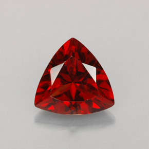 Grenat Almandin Rouge foncé naturelle Trillion, 2.08 ct, VVS-VS