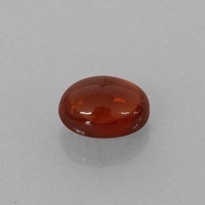 Grenat almandin rouge naturelle coupe ovale, 1,02 ct, translucide