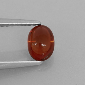 Grenat almandin rouge naturelle coupe ovale, 1,02 ct, translucide