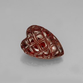 Grenat Almandin Rouge foncé naturelle Forme de coeur, 2.85 ct, Translucide