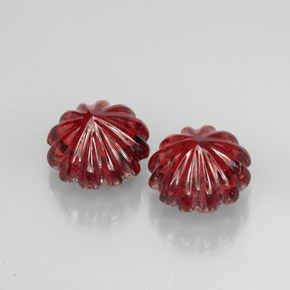 Achetez naturel ct Rouge Grenat Almandin gems, Forme fantaisie, En provenance Madagascar chez GemSelect. En stock, livraison internationale!