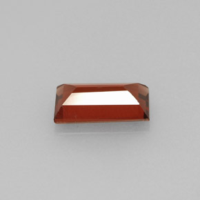 Grenat Almandin Rouge naturelle Baquette, 0.98 ct, VVS-VS