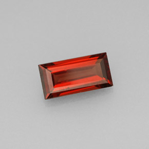Grenat almandin rouge naturelle baguette, 0,96 ct, VVS-VS