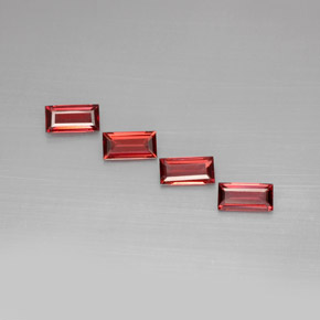 Achetez naturel ct Rouge Grenat Almandin gems, Baquette, En provenance Madagascar chez GemSelect. En stock, livraison internationale!