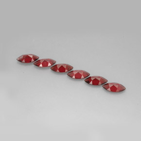 Achetez naturel ct rouge grenat almandin gems, marquise, en provenance madagascar chez gemselect. en stock, livraison internationale!