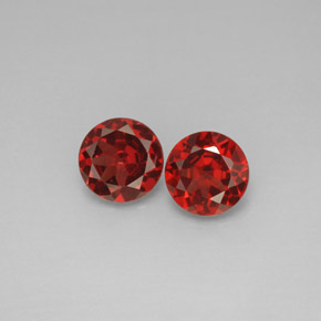 Achetez naturel ct rouge grenat almandin gems, coupe roude, en provenance madagascar chez gemselect. en stock, livraison internationale!