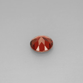 Grenat Almandin Rouge naturelle Coupe roude, 0.90 ct, VS