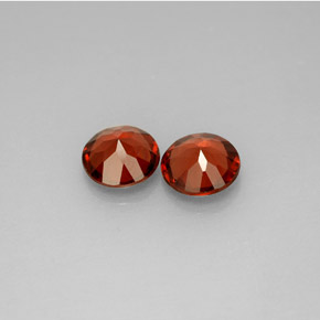 Achetez naturel ct Rouge Grenat Almandin gems, Coupe roude, En provenance Madagascar chez GemSelect. En stock, livraison internationale!