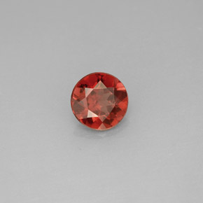 Grenat Almandin Rouge naturelle Coupe roude, 0.95 ct, VS