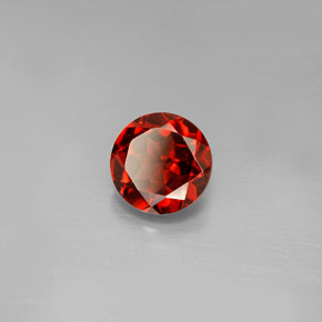 Grenat Almandin Rouge naturelle Coupe roude, 1.61 ct, VVS-VS