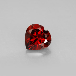 Grenat Almandin Rouge naturelle Forme de coeur, 1.58 ct, VVS-VS